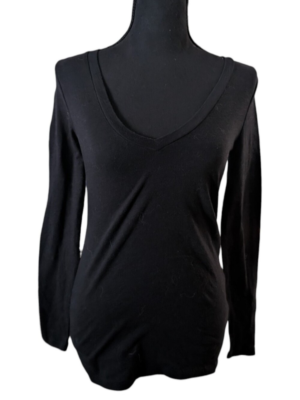 5/$25 Old Navy Black V-Neck Long Sleeve Top